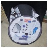 Space Capsule Play Tent WhtGrayBlk
