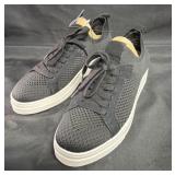 White Mountain Womenï¿½s Size 9 Lace-Up Sneakers