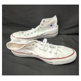 Converse Menï¿½s Size 9 Chuck Taylor All Star