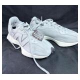 New Balance Menï¿½s Size 7.5 Lifestyle Sneakers