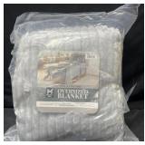 Oversized blanket, fits twin/full beds, 78ï¿½ x