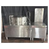 Market Forge 40-Gallon Tilting Kettle w/ Side