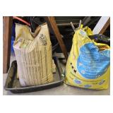 60lb sand bag, cat litter and plastic tray