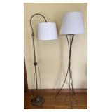 2 floor lamps, 60ï¿½ high