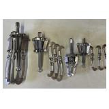 4 bearing/gear pullers