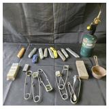 Propane cylinder w/ torch head, strikers, box