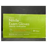 200 medium Nitrile exam gloves, powder free