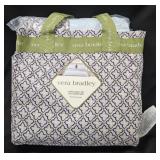 Vera Bradley full/Queen size 3 piece Quilt set