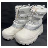 Youth snow boots, size 2