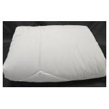 Full/Queen size down alternative comforter