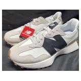 Ladies New Balance Lifestyle shoes, size 7