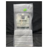 Set of 8 kitchen towels, 17ï¿½ x 28ï¿½