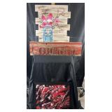 Framed wall art & 2 wall decorations, 8'-19' high