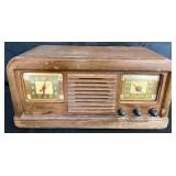 vintage Philco Police & Broadcast clock radio,