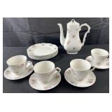 13 piece Princess House 'Rose Garden' porcelain