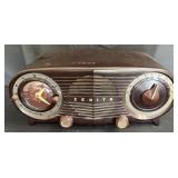 Vintage Zenith Telechron clock radio with alarm,