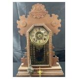Antique E. Ingraham shelf clock with key &