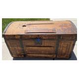 Antique wooden chest, 28' x 15' x 16' high, no