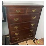 Chest of drawers, 6 drawers with brass pulls, 36ï¿½