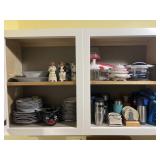 Contents of 2 upper kitchen cabinets: set of