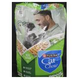 Purina Cat Chow cat food 25lb
