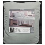 Queen size 6 piece sheet set