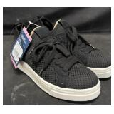 White Mountain Women's Size 6 Lace Up Sneakers