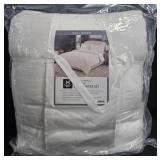 3- Full/Queen size comforter sets