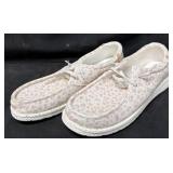 Eddie Bauer Womenï¿½s Size 11 Canvas Shoes