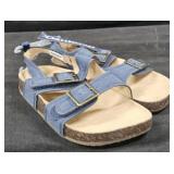 Kid's size 11 Oshkosh sandals