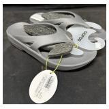 Oofos Womenï¿½s Size 8 Slides