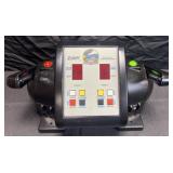 M.T.H. Z-4000 400 watt transformer, turns on with