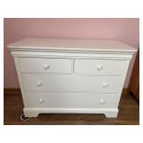Young America 4-drawer chest, 47ï¿½ x 21ï¿½ x 34ï¿½