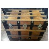 Antique Springmeier steamer trunk 31' x 19' x 22'