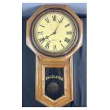 New Haven Regulator wall clock, missing glass