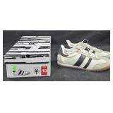 Women's size 10 Dolce Vita shoes