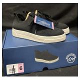 White Mountain womenï¿½s size 6 sneakers