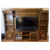5-piece wooden entertainment center with 4 lower