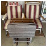2 folding lawn chairs and 4 TV trays with stand
