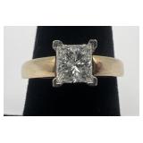 14k gold, Platinum & Diamond Ring, size 6.75,