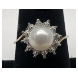 10k gold, pearl & diamond ring, size 7, 1.32 dwt