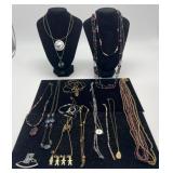 Group of fashion necklaces