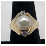 10k gold, pearl & diamond ring, size 6.75, 2.61