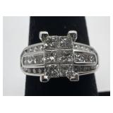 14k gold and diamond ring, size 7, 4.16 dwt,