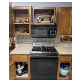 Contents of 4 kitchen cabinets