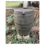 Rain barrel