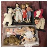 Group of vintage dolls and bears