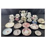 Group of decorated porcelain