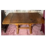 Vintage drip-leaf maple table, 58' x 30' x 30'