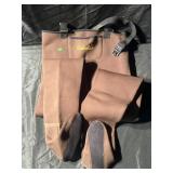 Cabela's size XLT waders